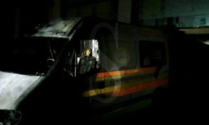 Ambulanza animali bruciata4 Sicilians