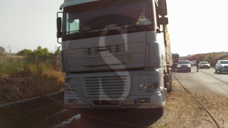 Autostrada camion incidente 2 Sicilians