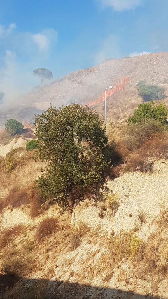 Messina incendio Annunziata 1 Sicilians