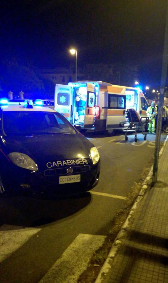 Messina notte viale Giostra 2 ambulanza Sicilians
