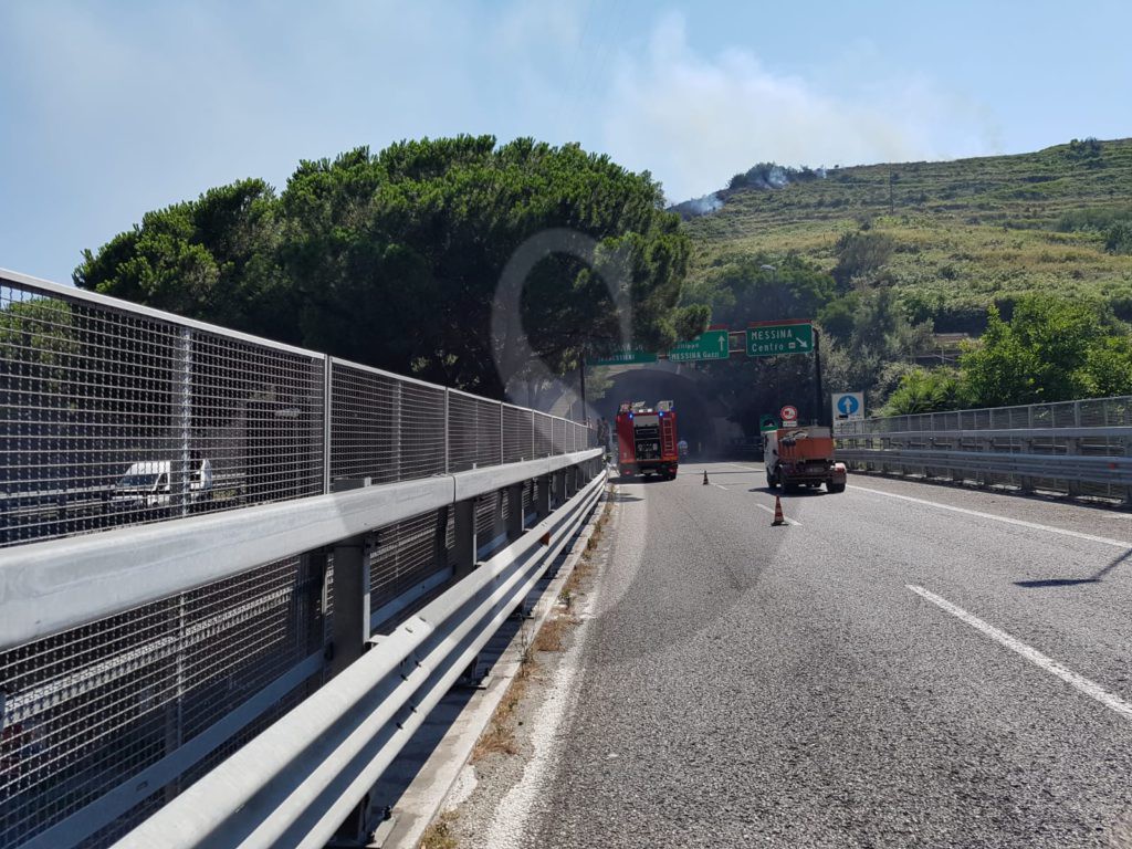 Messina autostrada incendio 3 Sicilians