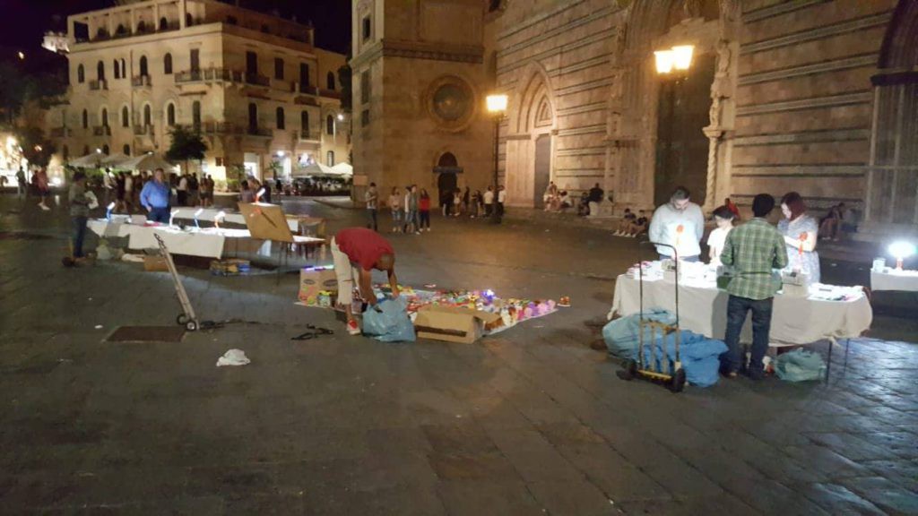 Messina piazza Duomo notte 1 Sicilians