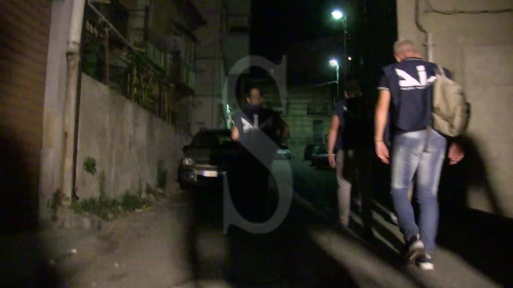 Messina arresti DIA 12 Sicilians