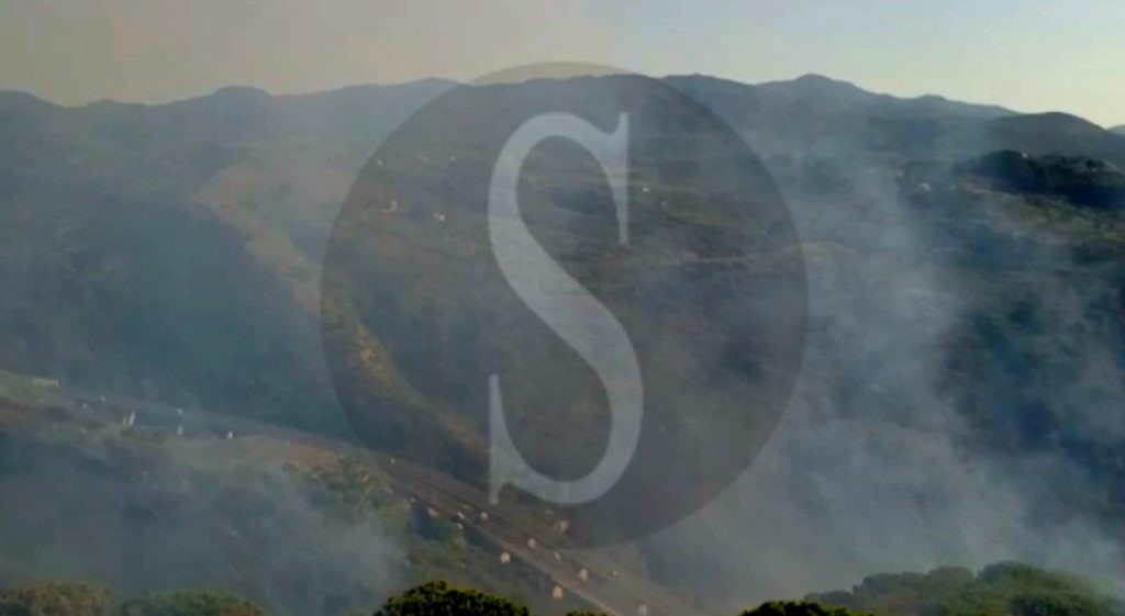 Messina incendio SaliceCastaneaPinetaCalamona 8 Sicilians