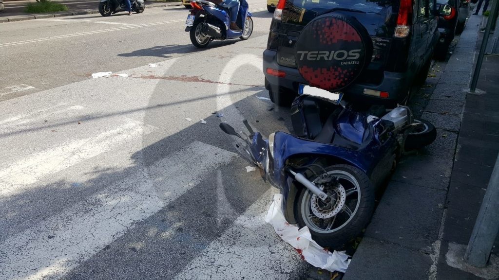 Messina incidente viaTommasoCannizzaro 2 Sicilians