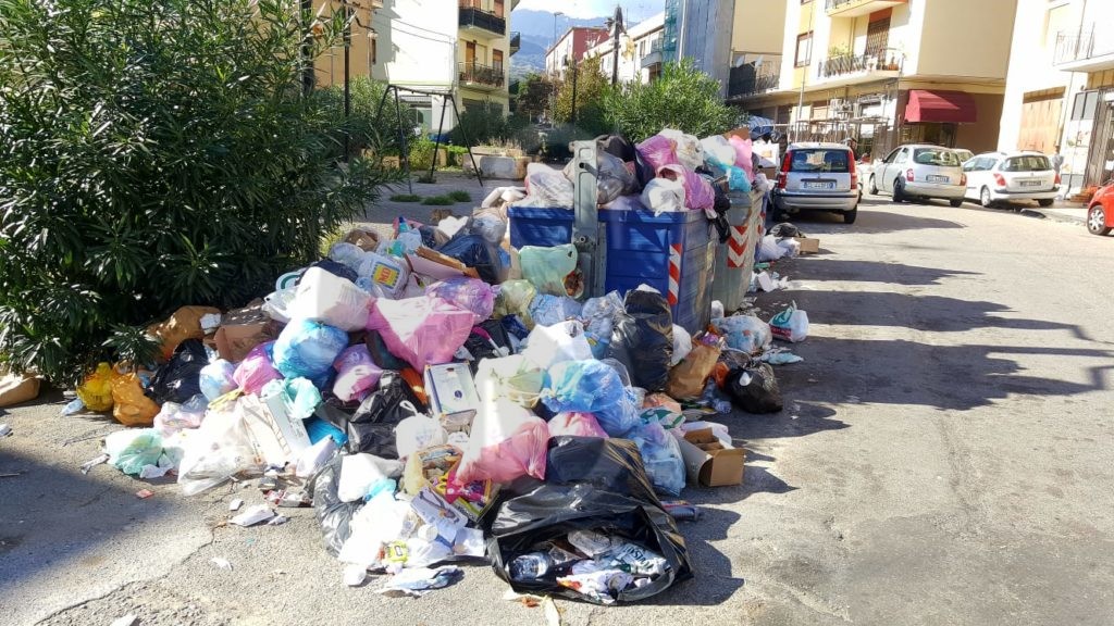 Messina rifiuti 5 Sicilians