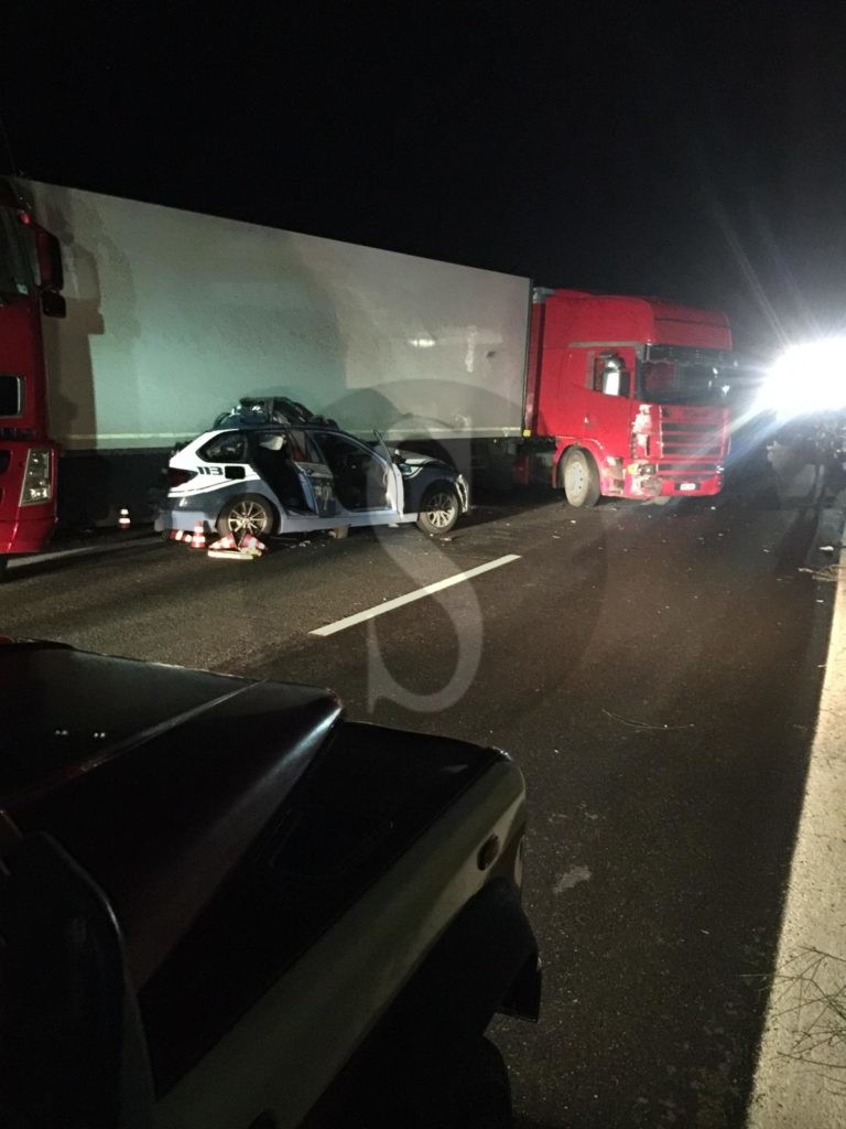 Autostrada incidente 11 Sicilians