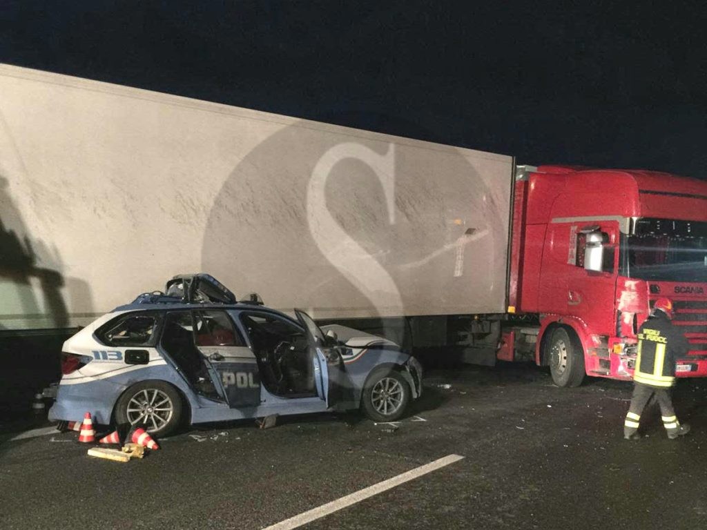 Autostrada incidente 1 Sicilians