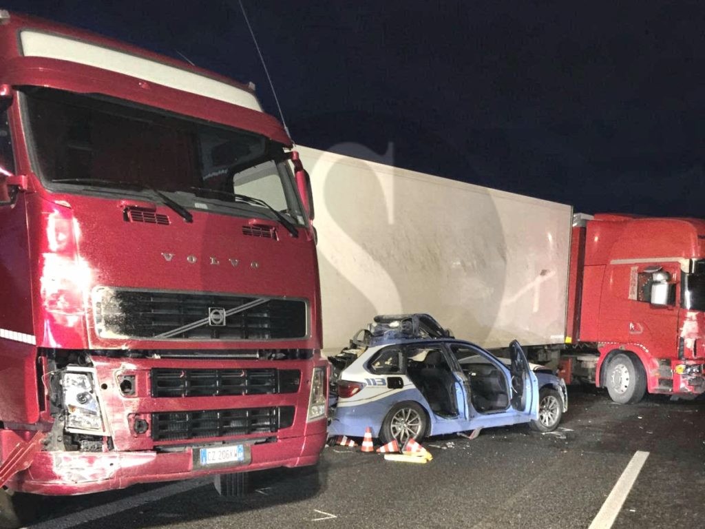 Autostrada incidente 3 Sicilians