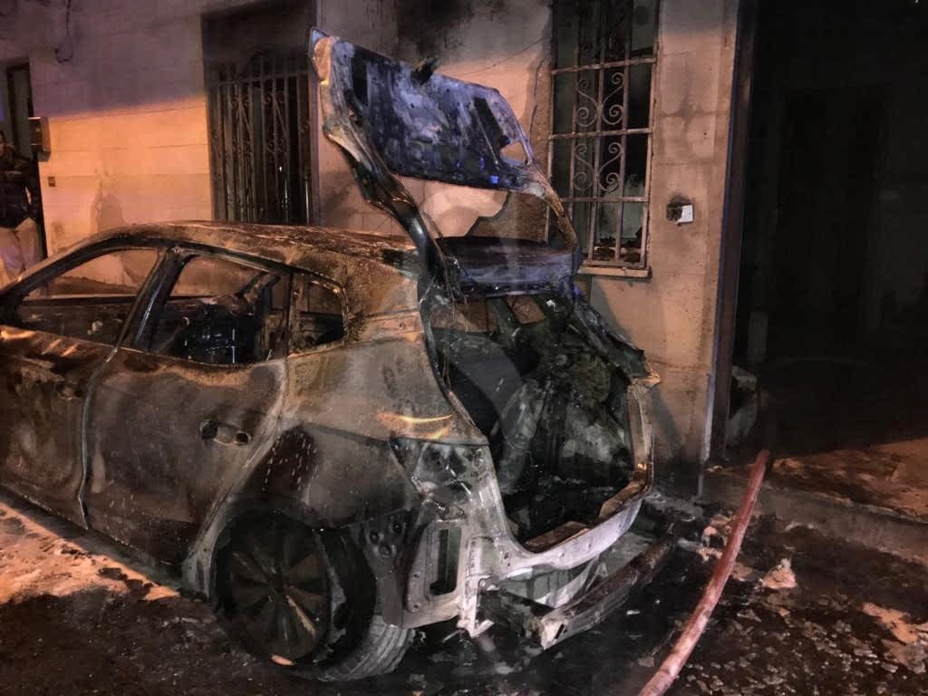 Messina incendio auto 5 Sicilians