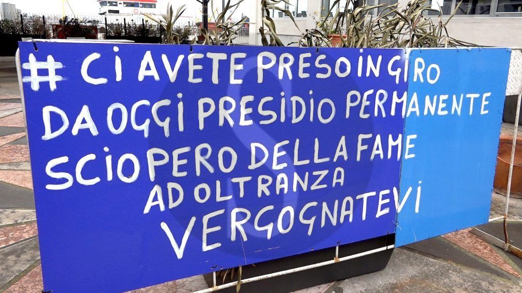 MarcelloDeVincenzo protesta Sicilians