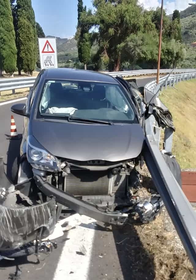 Patti incidente autostrada 2 sicilians